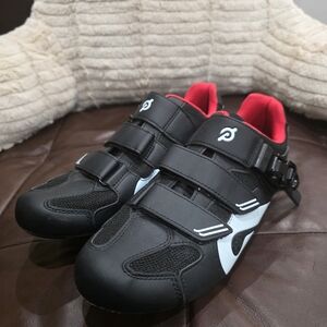 Peloton Black and Red Men's Cycling Shoes